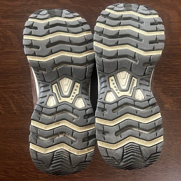 Skechers Sport Women’s Premium Lace-Up Sneaker. Size 7. Y2K. - Picture 5 of 12